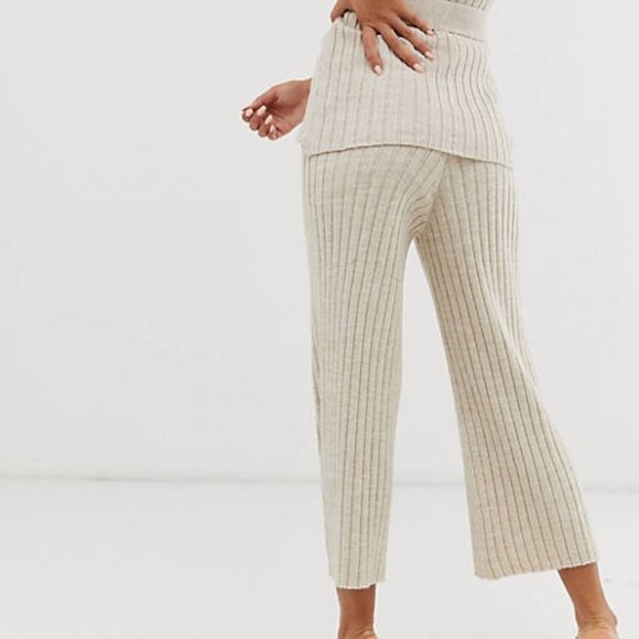 ASOS Two-Piece Knitted Culotes and Bardot Top Set - Picture 3 of 6